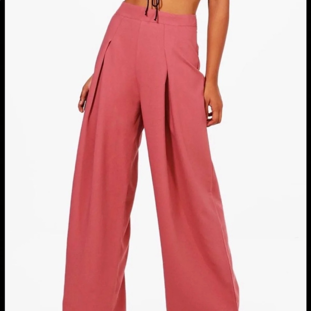 NWT Rose Pleat Front Wide Leg Trouser - Medium